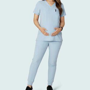 Mandala Womens Powder Blue Maternity 1-Pocket Top and Maternity Jogger Set